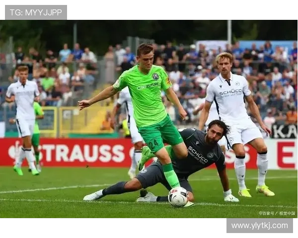 欧洲杯球员近期状态回暖，表现稳健备受关注
