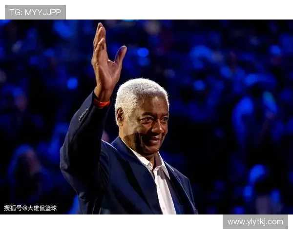 奥斯卡·罗伯特森持球突破助攻持稳球队节奏,效率明显优于同时代后卫 奥斯卡·罗伯特森持球突破助攻持稳球队节奏,效率明显优于同时代后卫